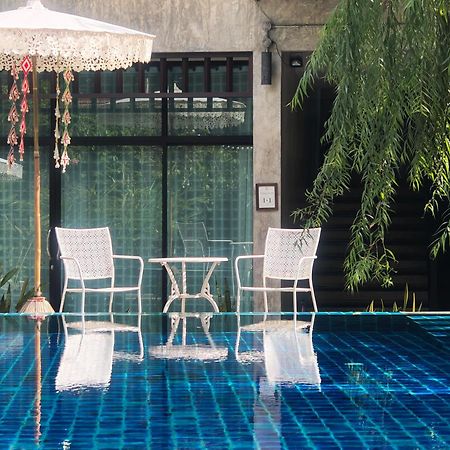 Hotel Arun Rawee อรุณ รวี Čiang Mai Exteriér fotografie