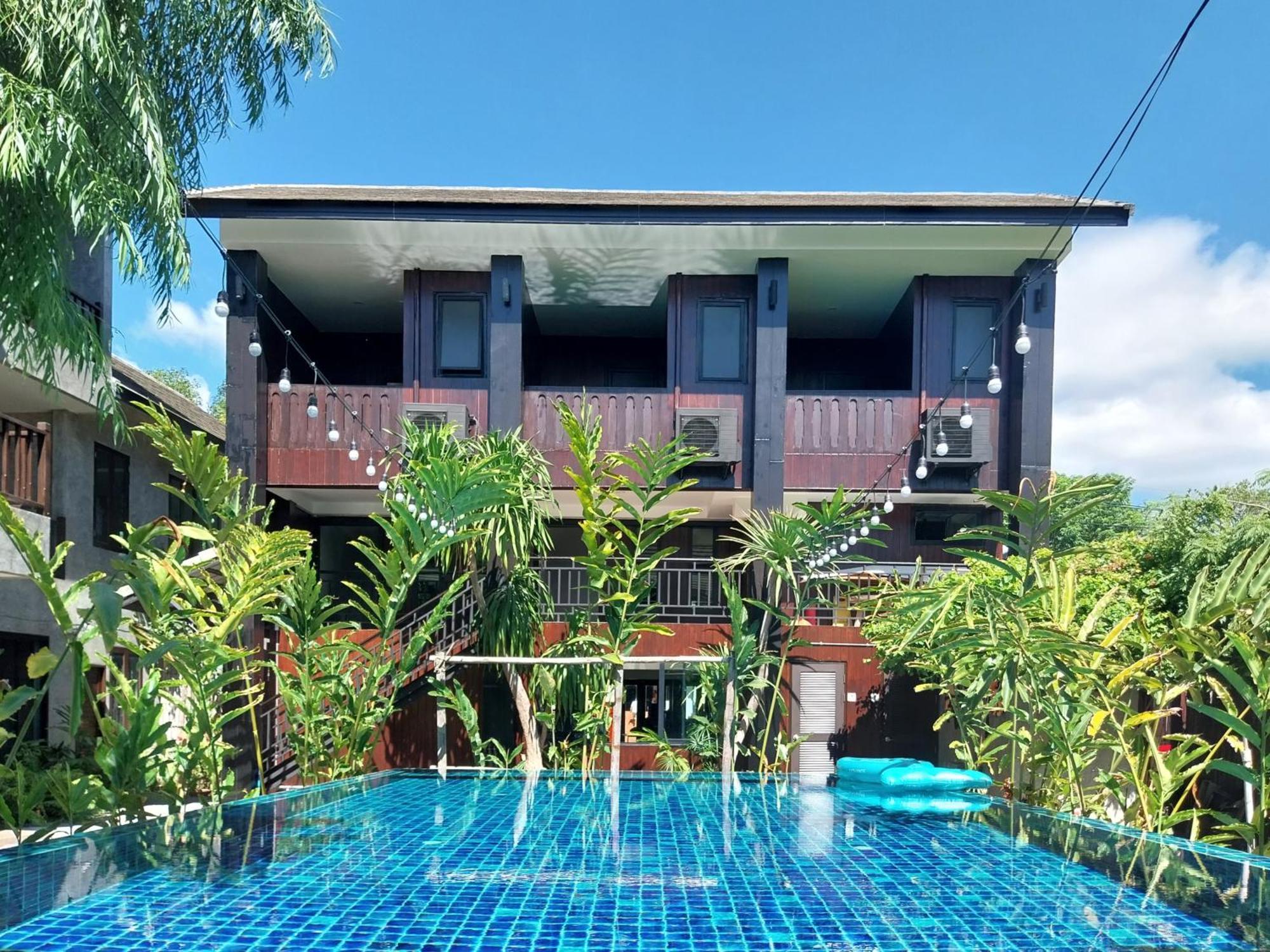 Hotel Arun Rawee อรุณ รวี Čiang Mai Exteriér fotografie